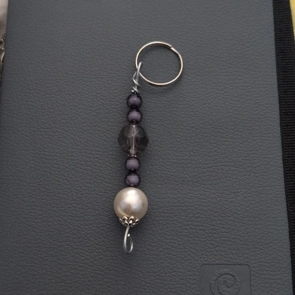 Keychain 21 - Picture 1 of 1